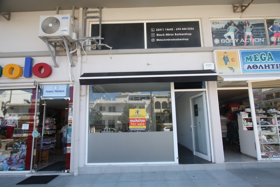 Central retail shop for sale in the city of Rhodes