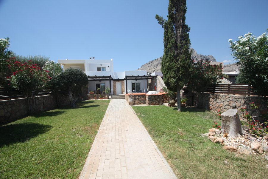 Detached House with Private Pool and Stunning Sea & Mountain Views in Pefkos, Lindos